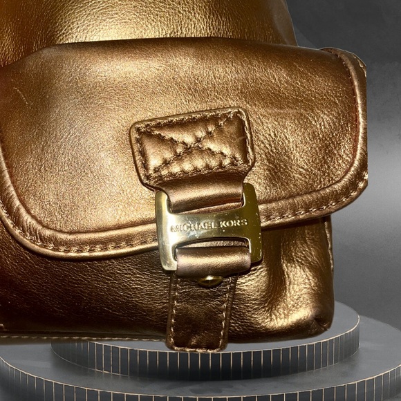 Michael Michael Kors Metallic Bronze Leather Shoulder Bag w/Front Pockets - Picture 4 of 6